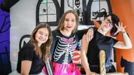 babylon Animátoři na halloweenském programu v Centru Babylon foto DanceMission.cz